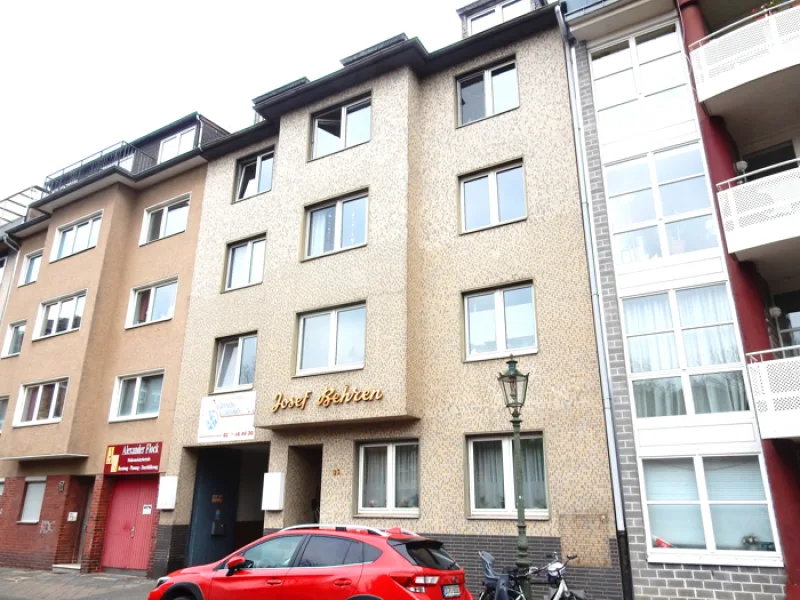 6023_Annastr. 35 - Wohnung mieten in Düsseldorf / Pempelfort - Erstbezug nach Sanierung.  Sehr schöne 2-Zimmer-Whg. im 3. OG mit Balkon im Herzen von D-Pempelfort.