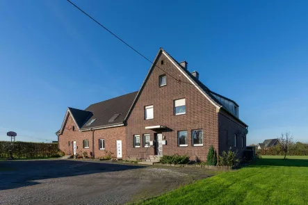 Außenansicht - Wohnung kaufen in Selm / Cappenberg - Gemütliche Eigentumswohnung mit großem Garten und Terrasse