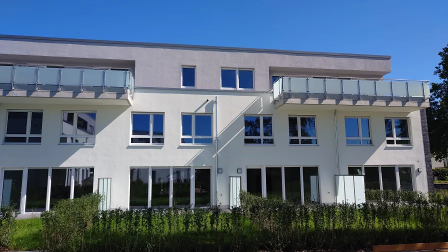 Rückansicht - Wohnung kaufen in Duisburg / Buchholz - Erstbezug: Großzügige Penthouse-Wohnung mit großer Terrasse in Buchholz!