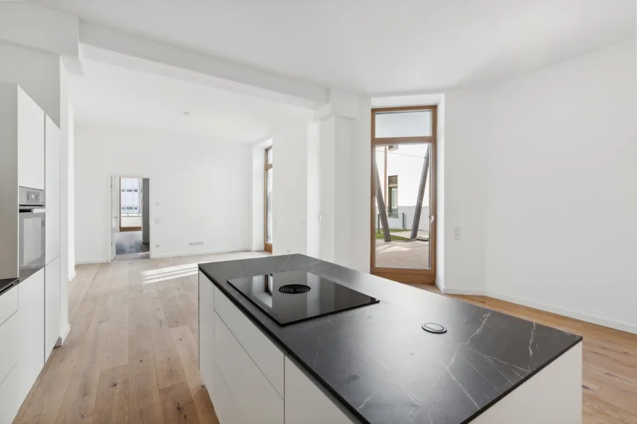 Küchenblock - Wohnung mieten in Düsseldorf / Carlstadt - Hohe Decken und große Terrasse zum Innenhof