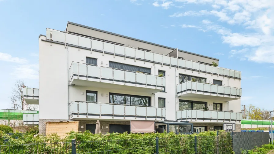 Aussenansicht - Wohnung kaufen in Düsseldorf / Mörsenbroich - Neuwertige Wohnung mit Ausblick