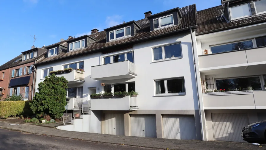 Außenansicht - Wohnung mieten in Ratingen / Homberg - Charmante 4-Zimmer-Wohnung in ruhiger Lage in Ratingen-Homberg – Ihr neues Zuhause wartet!