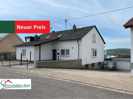 Straßenansicht - Haus kaufen in Perl / Sehndorf - 2 SEPARATE WOHNUNGEN IN PERL, DIREKTE GRENZE L-SCHENGEN!