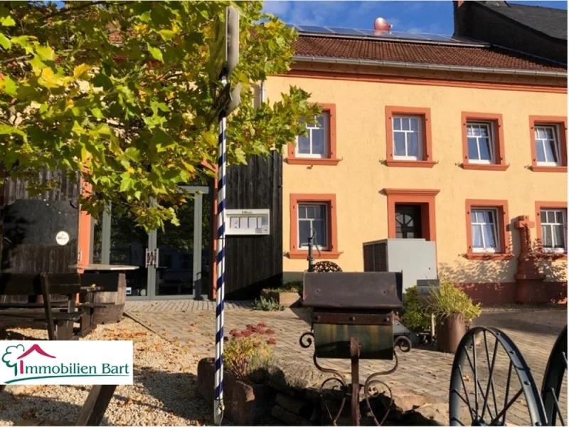 Front - Gastgewerbe/Hotel kaufen in Beckingen - Vielfältig nutzbar: Restaurant / Musikkneipe mit Biergarten!