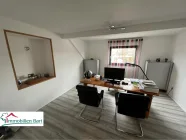 Büro / Schlafzimmer