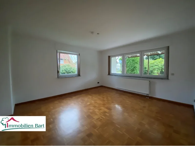 Schlafzimmer EG - Haus kaufen in Merzig / Schwemlingen - WOHNHAUS MIT 2 WOHNUNGEN IN TOP LAGE