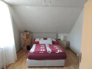 2. Zimmer obere Wohnung 2. Etage