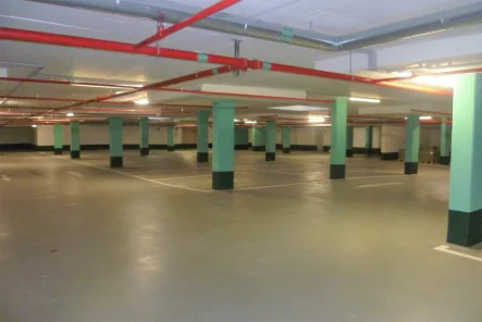  - Garage/Stellplatz mieten in Mainz - Tiefgaragenstellplatz zur Miete in der Mainzer Neustadt ab sofort.