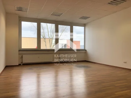 Bürofläche - Büro/Praxis mieten in Ratingen - Provisionsfrei! Attraktive Büroflächen in Ratingen-Zentrum