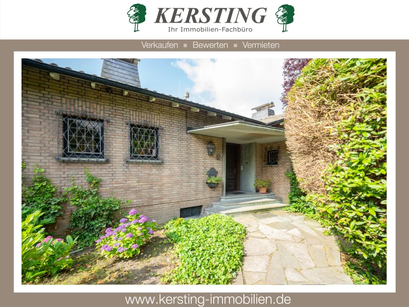 Krefeld - Verberg - Haus kaufen in Krefeld / Verberg - Exklusivlage Verberg! Freistehender Walmdach-Bungalow im Dornröschenschlaf mit 950m² Grundstück!