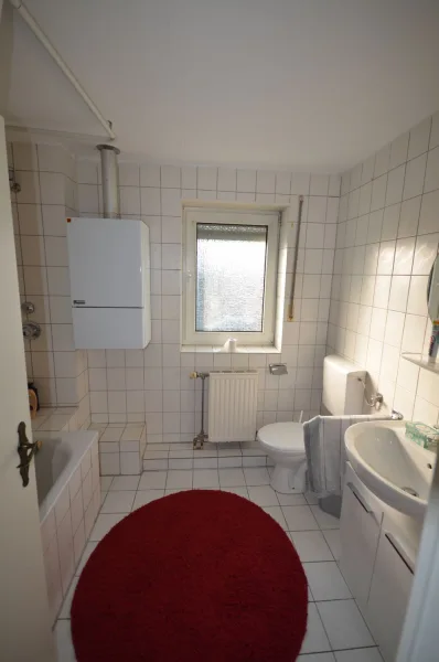 Wohnung DG rechts - Badezimmer 