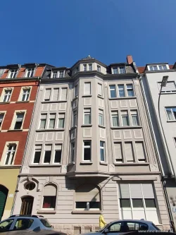  - Haus kaufen in Saarbrücken - Saarbrücken Patrizier Wohnhaus mit Fernwärme beheizt    in der Grossherzog-Friedrich-Straße