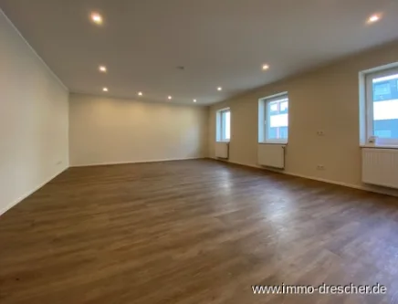 Wohnzimmer - Wohnung mieten in Saarbrücken / Güdingen - Großzügige moderne 2ZKB, in Güdingen