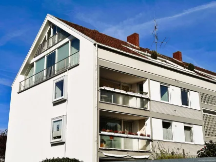 Aussen 1 - Wohnung mieten in Saarbrücken - Frisch renovierte 5 ZKB Wohnung am Rotenbühl