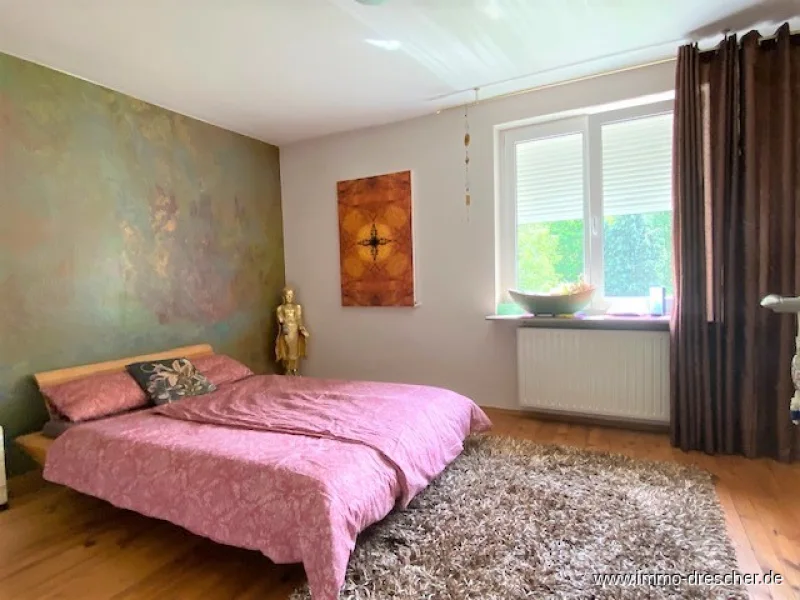  2. Schlafzimmer OG