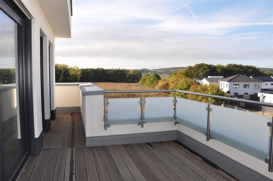 großzügige Dachterrasse