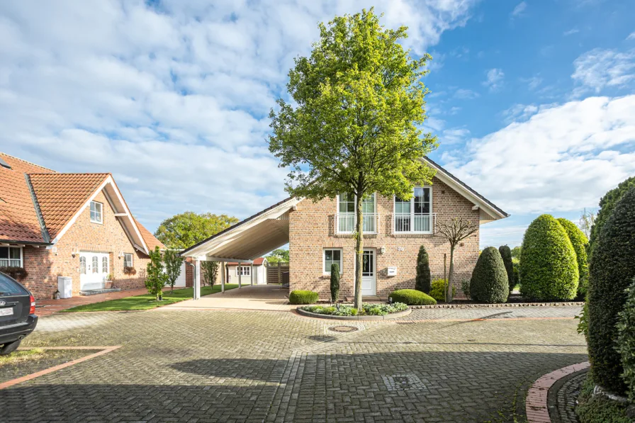 Frontansicht - Haus kaufen in Drensteinfurt - Energieeffizient-Komfortabel möbliert-Zukunftssicher! Schöner Wohnen im gehobenen Landhausstil!