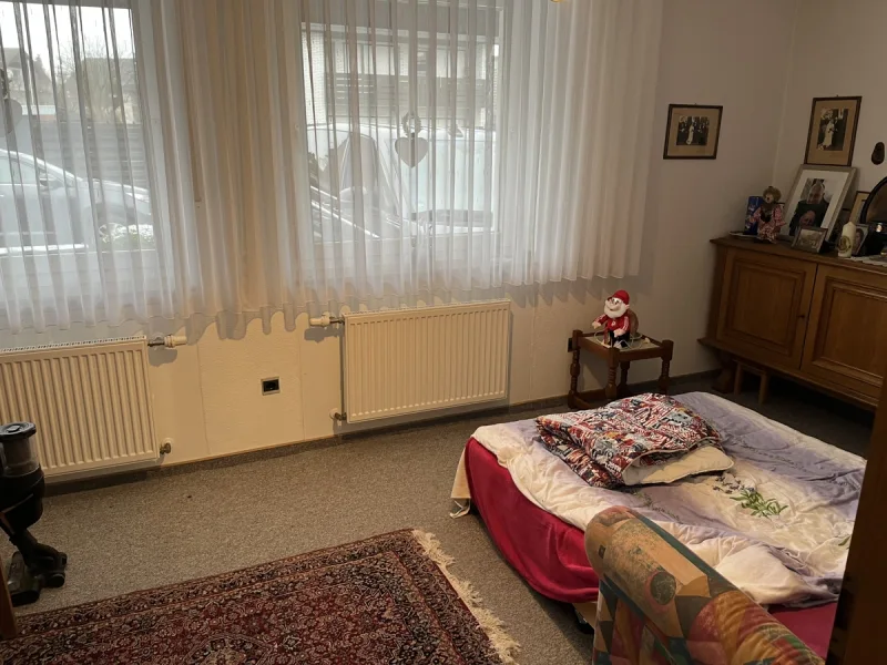 Schlafzimmer EG