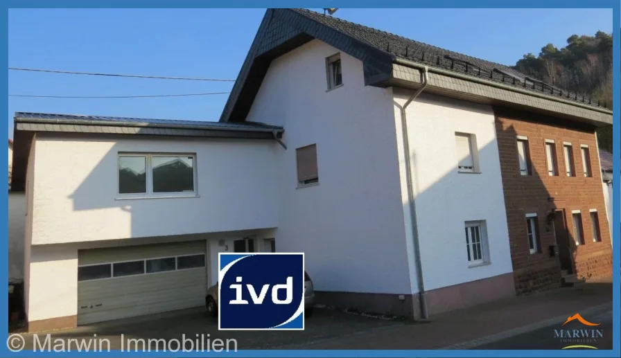 Front - Zinshaus/Renditeobjekt kaufen in Dahlem - MFH in Dahlem / 4 Wohnungen / große Garage