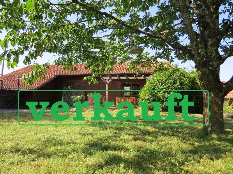  - Haus kaufen in Sankt Thomas - Eifel // Holzhaus im Erholungsgebiet Bruderholz