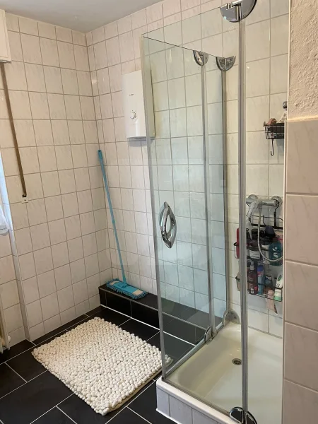 Badezimmer 1