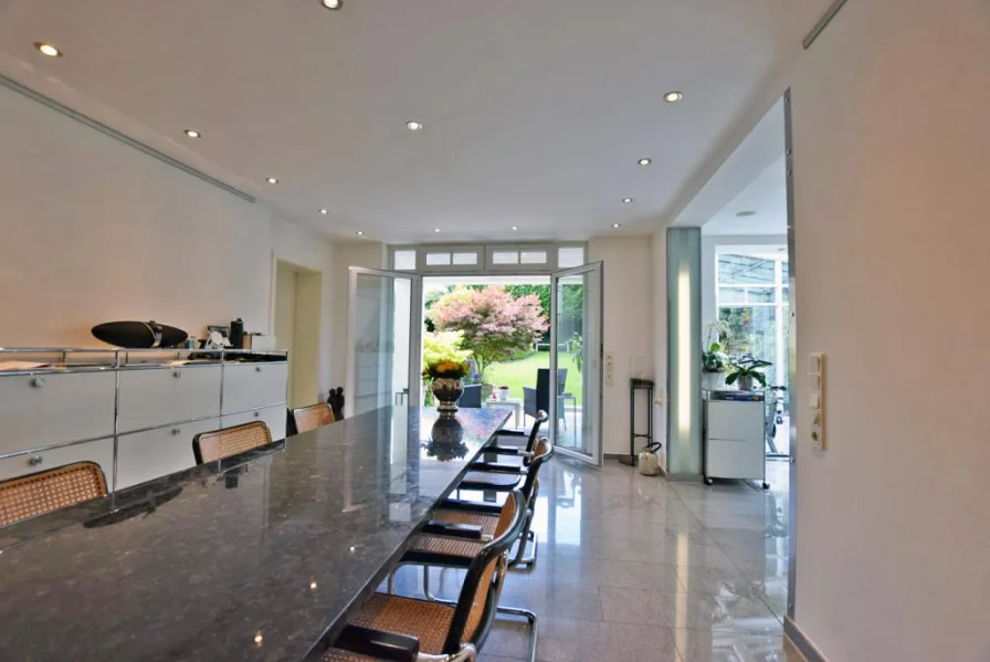 Essbereich - Haus kaufen in 10805113000024 - Großzügige Villa mit vielen Möglichkeiten!