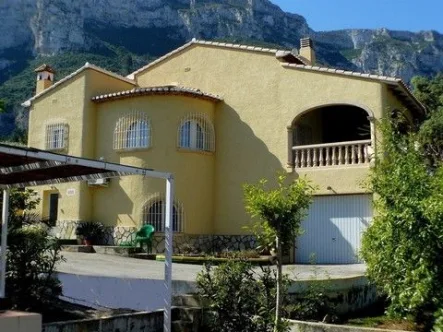  - Haus kaufen in Denia - Spanien,  Costa Blanca, Villa mit Meerblick in einem ruhigen Gebiet zu verkaufen