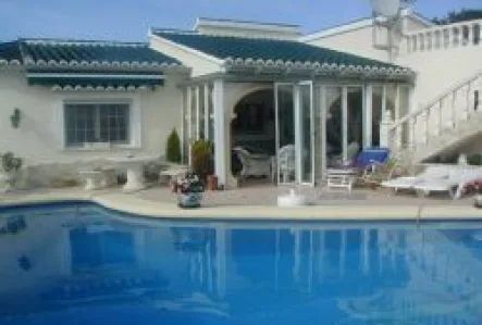 ../../../Upload/RNMPAGQHXN/879 - Haus kaufen in Moraira - Spanien, Costa Blanca, Superschönes Qualitätshaus in begehrter Lage mit Meerblick zu verkaufen