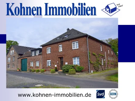 Frontansicht - Haus kaufen in Nettetal - Niederrheinische Hofanlage mit diversen Nutzungsmöglichkeiten in wunderschöner Lage - 41334 Nettetal
