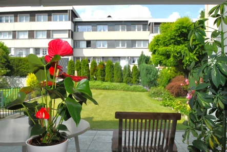 Gartenglück - Haus kaufen in Hattingen - Attraktives Raumwunder mit Balkon, Dachterrasse und Garten