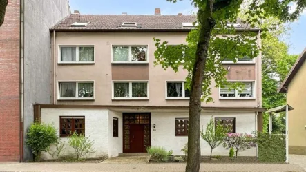 Hausansicht - Zinshaus/Renditeobjekt kaufen in Gelsenkirchen - Kapitalanlage: Mehrfamilienhaus, ca. 721 m², (7 WE,1 Gewerbe und Garagenhof) in Gelsenkirchen-Resse