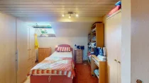 Schlafzimmer DG