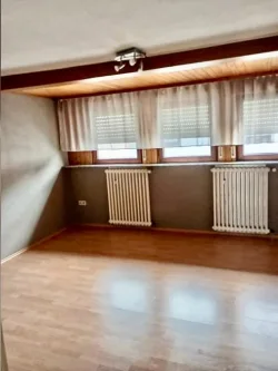 Wohnzimmer Bild 3 - Wohnung mieten in Konz - 3ZKB-Wohnung in Konz, Dammstrasse, frei ab sofort