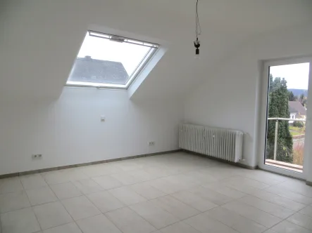 Balkonzimmer - Wohnung mieten in Konz - Moderne 4 ZKB-Wohnung mit Balkon und 2 Bädern in Konz-Berendsborn, frei ab 01.02.2024