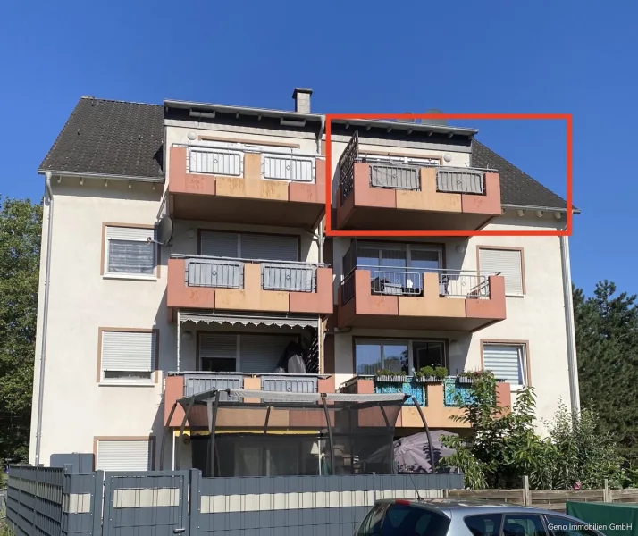 Hofseite - Wohnung kaufen in Gelsenkirchen / Bismarck - Nette Maisonette und schon frei! Junges Wohnen in Bismarck