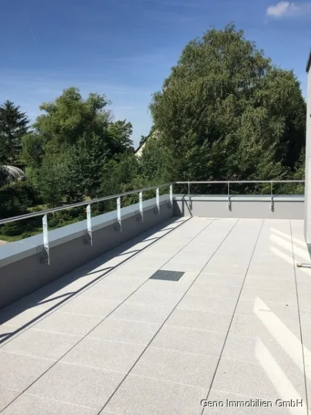 Dachterrasse - Wohnung mieten in Essen - Penthouse mit schöner Sonnenterrasse!