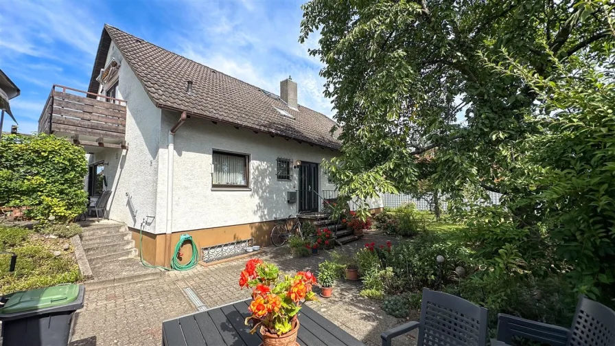 Tanis-Immobilien-Germersheim-69 - Haus kaufen in Germersheim - Charmantes, freistehendes 1- bis 2 Einfamilienhaus (mit Ausbaupotential für eine zweite Wohneinheit)