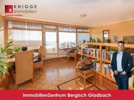  - Wohnung kaufen in Bergisch Gladbach - +++ 3052a - Kapitalanlage: Helle 2-Zimmerwohnung mit Aussichtsbalkon in bevorzugter Lage von GL-Bensberg +++