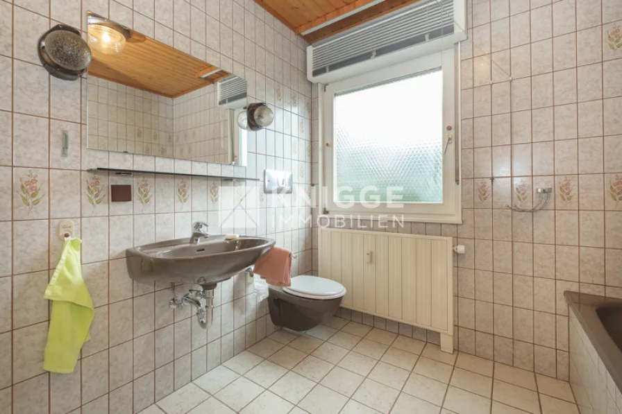 Badezimmer EG