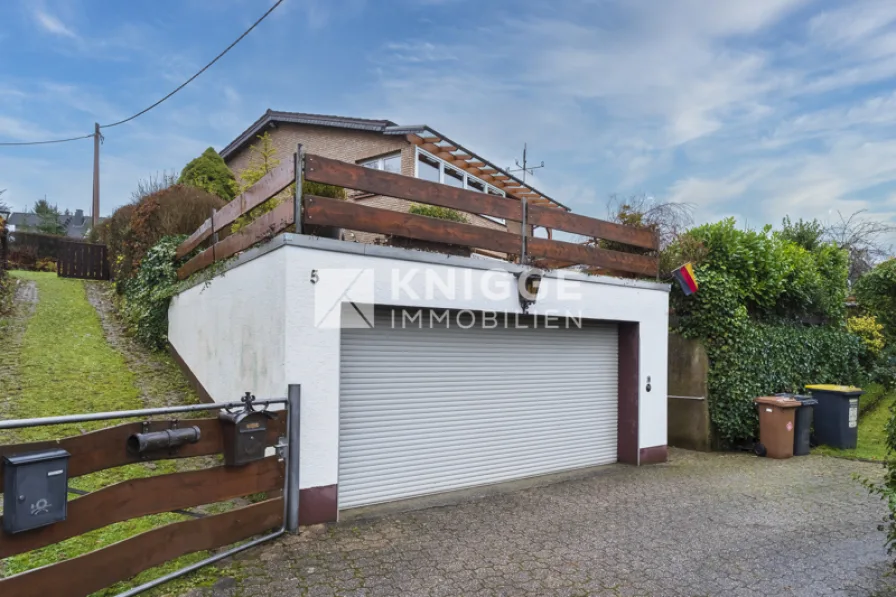 Garage/Zugang Haus