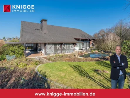 Titelbild  - Haus kaufen in Odenthal - +++ 3218 - Großes Einfamilienhaus mit Einliegerwohnung in beliebter Lage von Odenthal-Glöbusch! +++