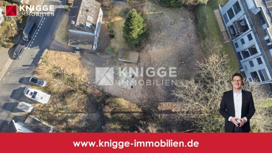 Titelbild KNIGGE.Immobilien - Grundstück kaufen in Bergisch Gladbach - +++ 3258 - Projektiertes Grundstück in zentraler Grünlage von GL-Rommerscheid +++