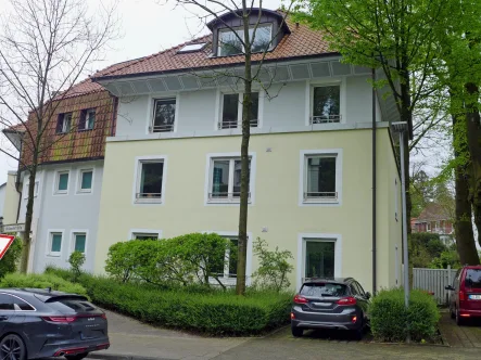 Hausansicht - Wohnung mieten in Bielefeld - Schönes Wohnen im Johannistal!