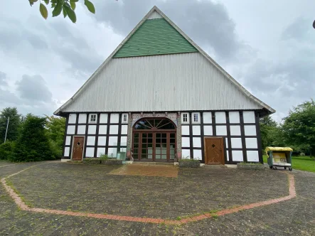 Titelbild - Büro/Praxis mieten in Herford - Attraktive Gewerbefläche im denkmalgeschützten Objekt in ruhiger und ländlicher Lage von Herford!