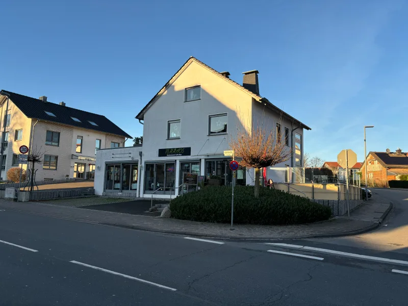 Objektansicht - Gastgewerbe/Hotel mieten in Bielefeld - Modernes Bistro/Café im Zentrum von Jöllenbeck