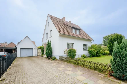 Ansicht - Haus kaufen in BI - Senne - Gepflegtes Haus auf tollem Grundstück in beliebter Lage!