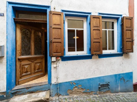 Außenansicht - Haus kaufen in Bingen - Reihenendhaus in historischem Binger Gässchen