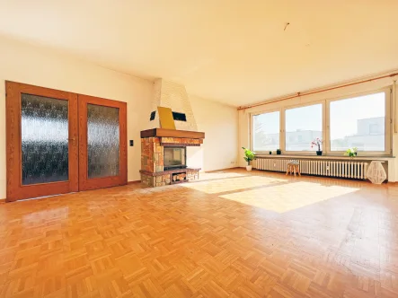 Wohnzimmer - Wohnung kaufen in Bochum - Ruhig gelegen und großzügig geschnittenin Weitmar