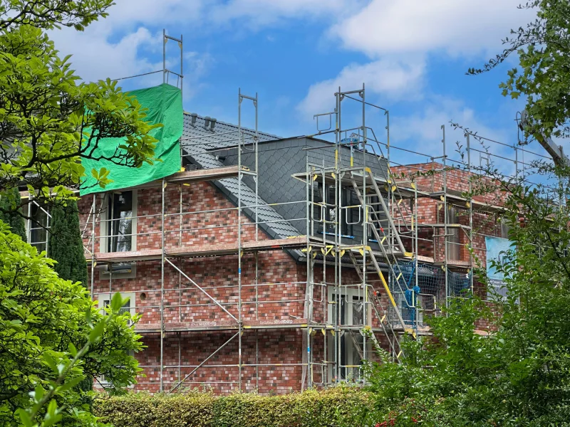 Baustelle 08/2024 - Wohnung kaufen in Bochum - Penthouseflair mit Dachterrasse - der Innenausbau läuft bereits