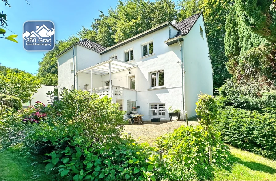 Seitenansicht - Haus kaufen in Bochum - Wohnen mit Urlaubsgefühl - Wohlfühlenin Sundern (Weitmar)